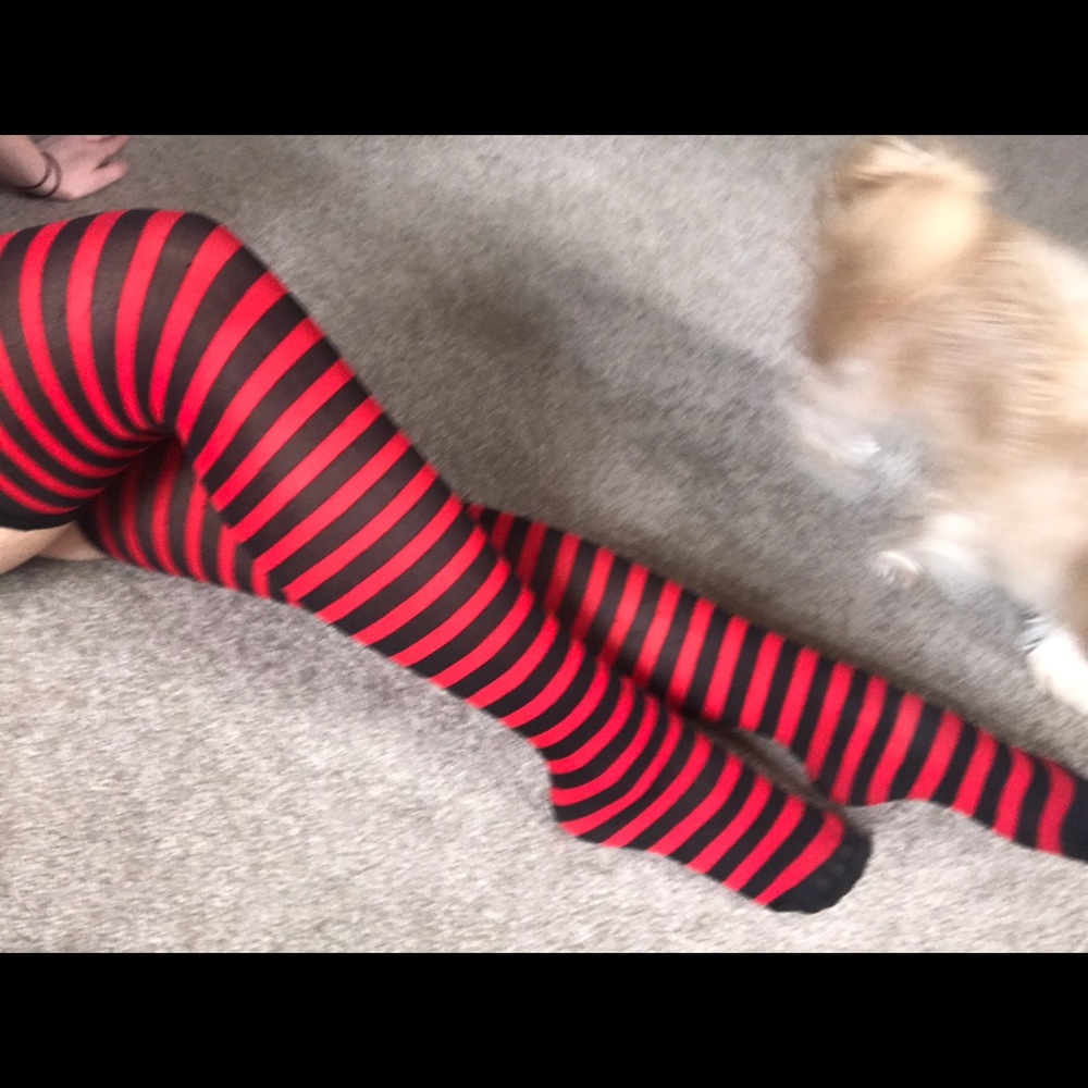 Takin a step thru hell high thighs 💋